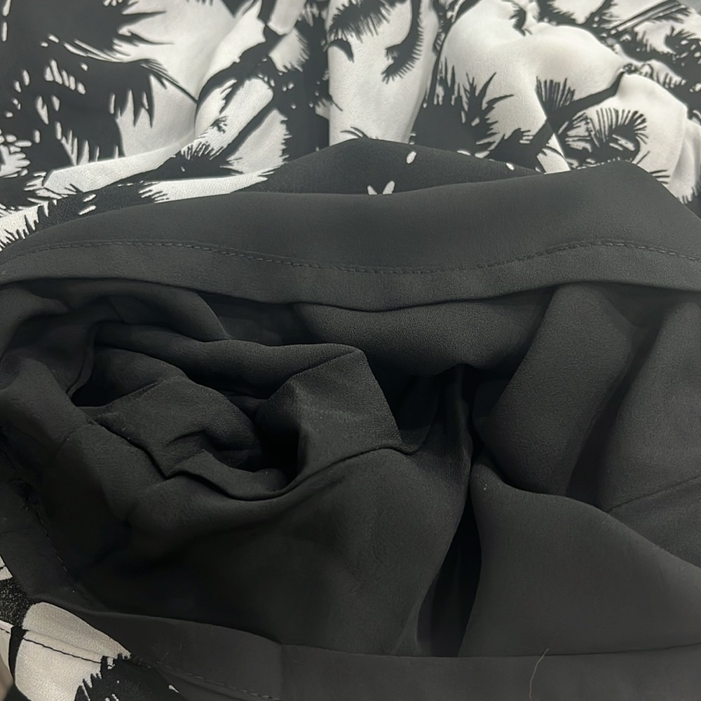 Black and White Palm Print Women's Shorts - Picture 6 of 7